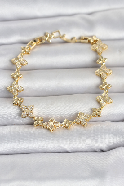 Pirinç Zirkon Taşlı Yonca Model Gold Renk Kadın Bileklik 5886