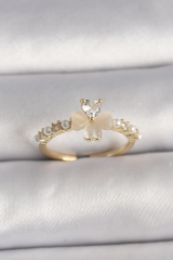 Pirinç Gümüş Renk Zirkon Taşlı Beyaz Mineli Yonca Model İnci Detay Ayarlanabilir Yüzük 5886