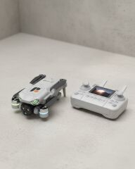 Tek Tuşla Kalkış İniş Özellikli Katlanabilir Drone
