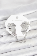 Pirinç Gümüş Renk Kelebek Model Zincir Bağlantılı Ear Cuff Küpe Seti 5886